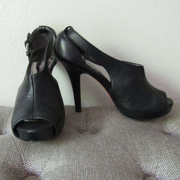 Coach Open Toe Stiletto 5.5B - Picture 6 of 8